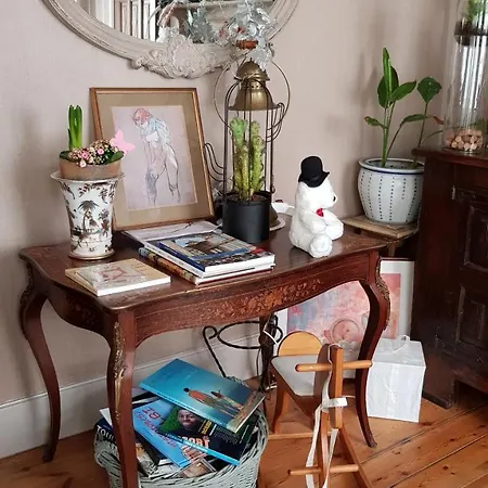 Au Nid De La Madeleine Gaillac