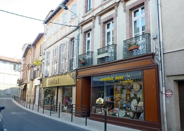 Au Nid De La Madeleine Gaillac