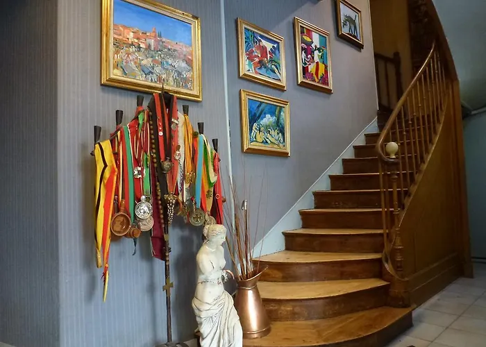 Bed and Breakfast Au Nid De La Madeleine 3*