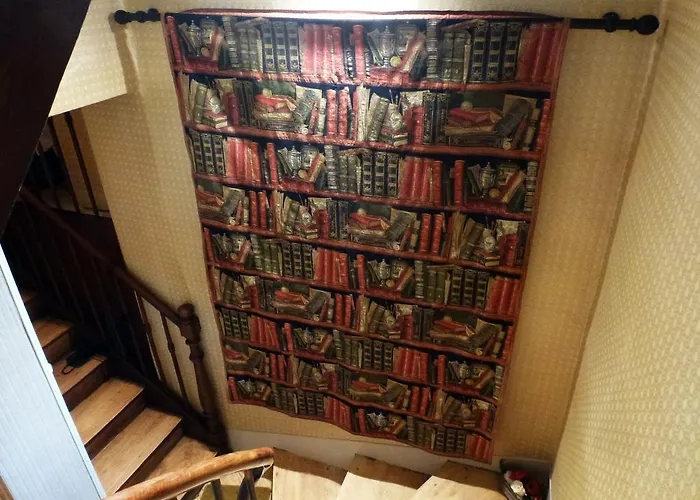 Bed and Breakfast Au Nid De La Madeleine 3*