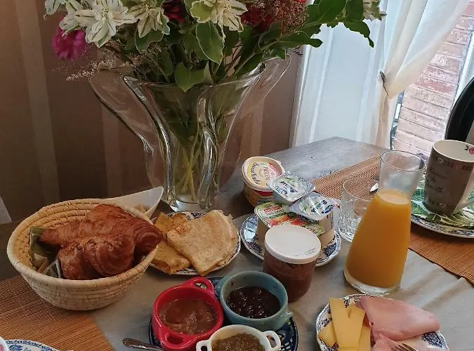 Bed and Breakfast Au Nid De La Madeleine 3*